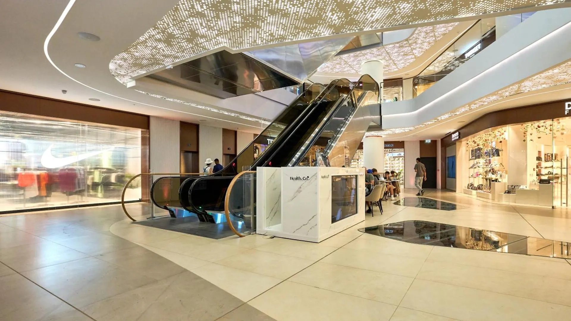 Cosy One-Bedroom Apartment In Mercury Tower By Zaha Hadid Saint Julian's Malta