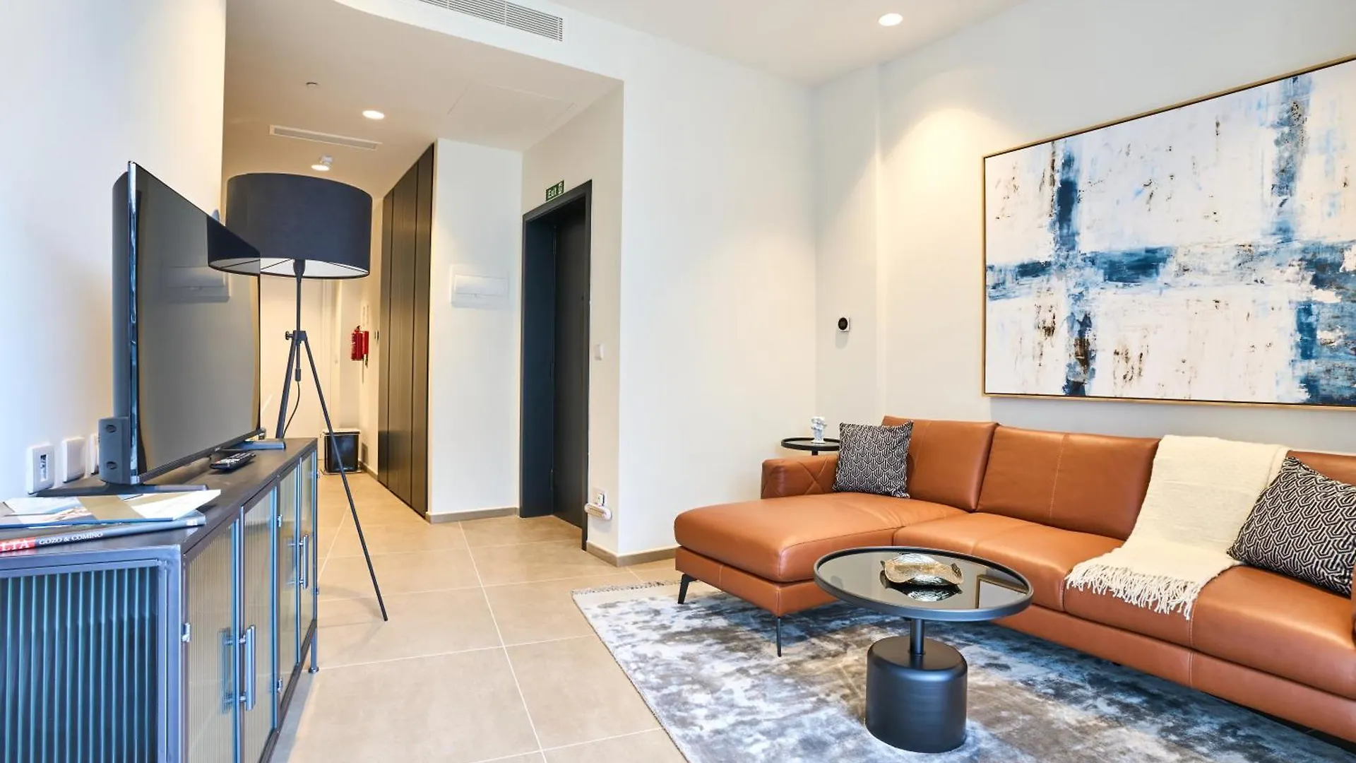 Cosy One-Bedroom Apartment In Mercury Tower By Zaha Hadid Saint Julian's Malta