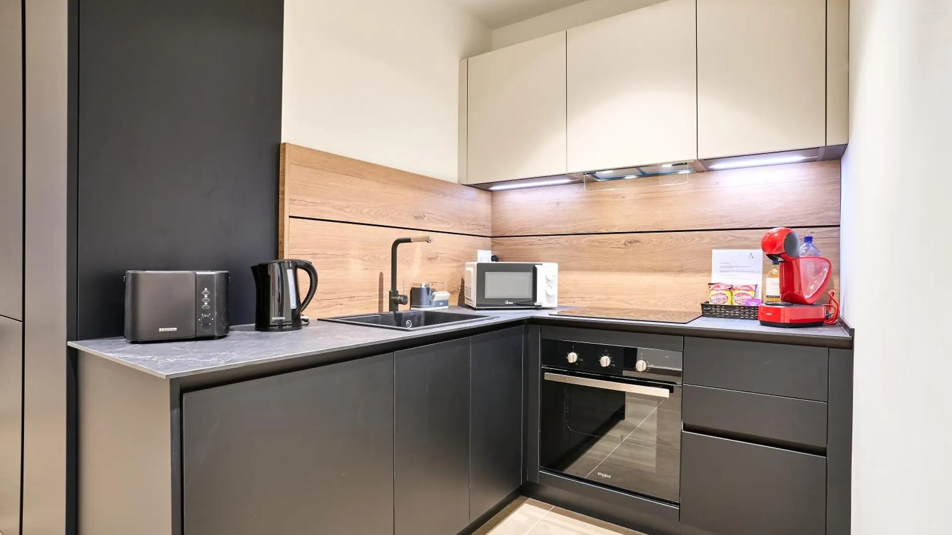 Cosy One-Bedroom Apartment In Mercury Tower By Zaha Hadid Saint Julian's